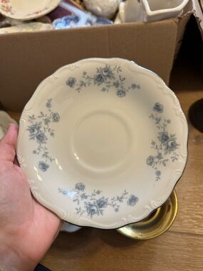 Johann Haviland Saucer